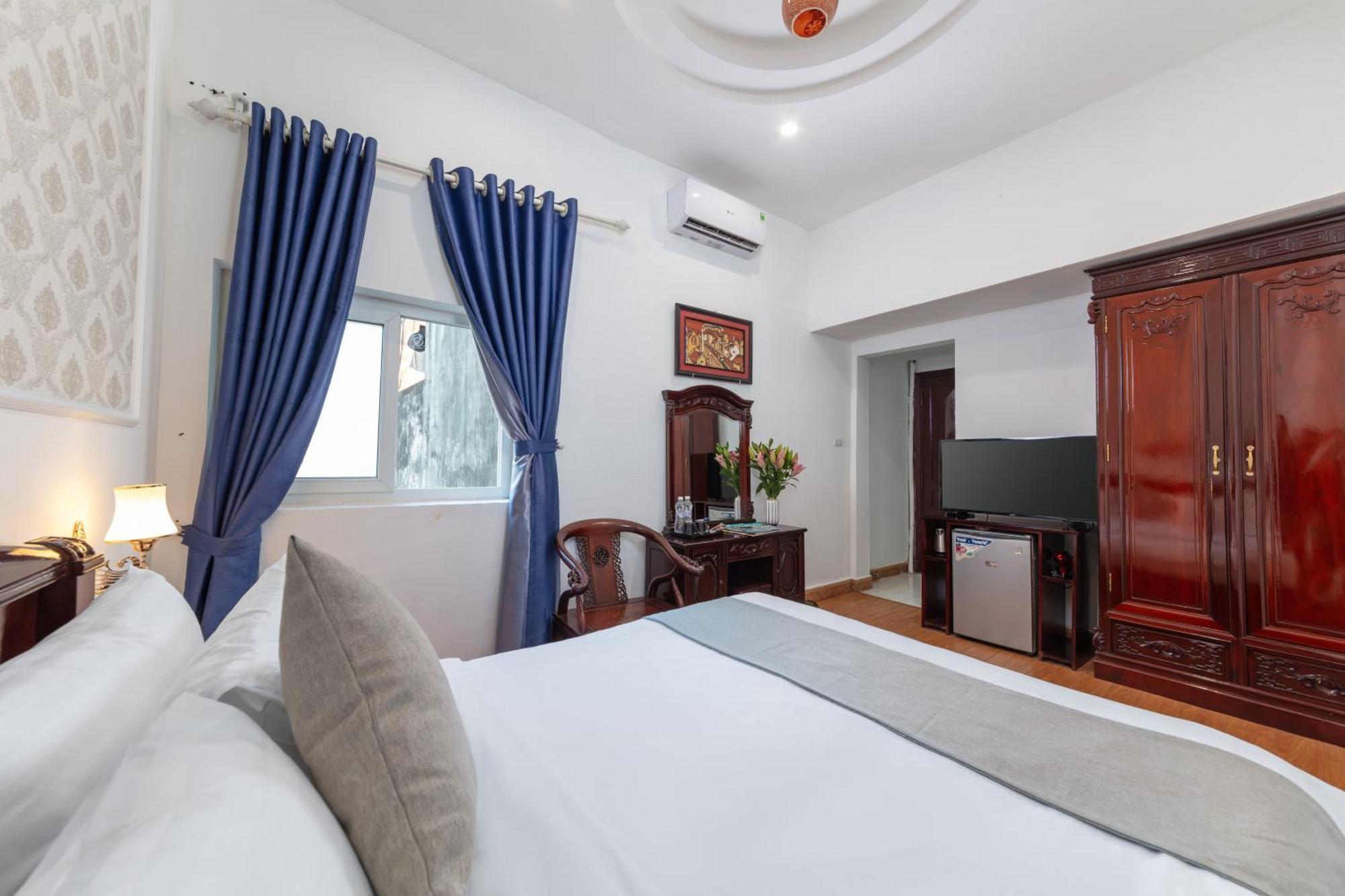 Khách sạn La Lisa Hà Nội