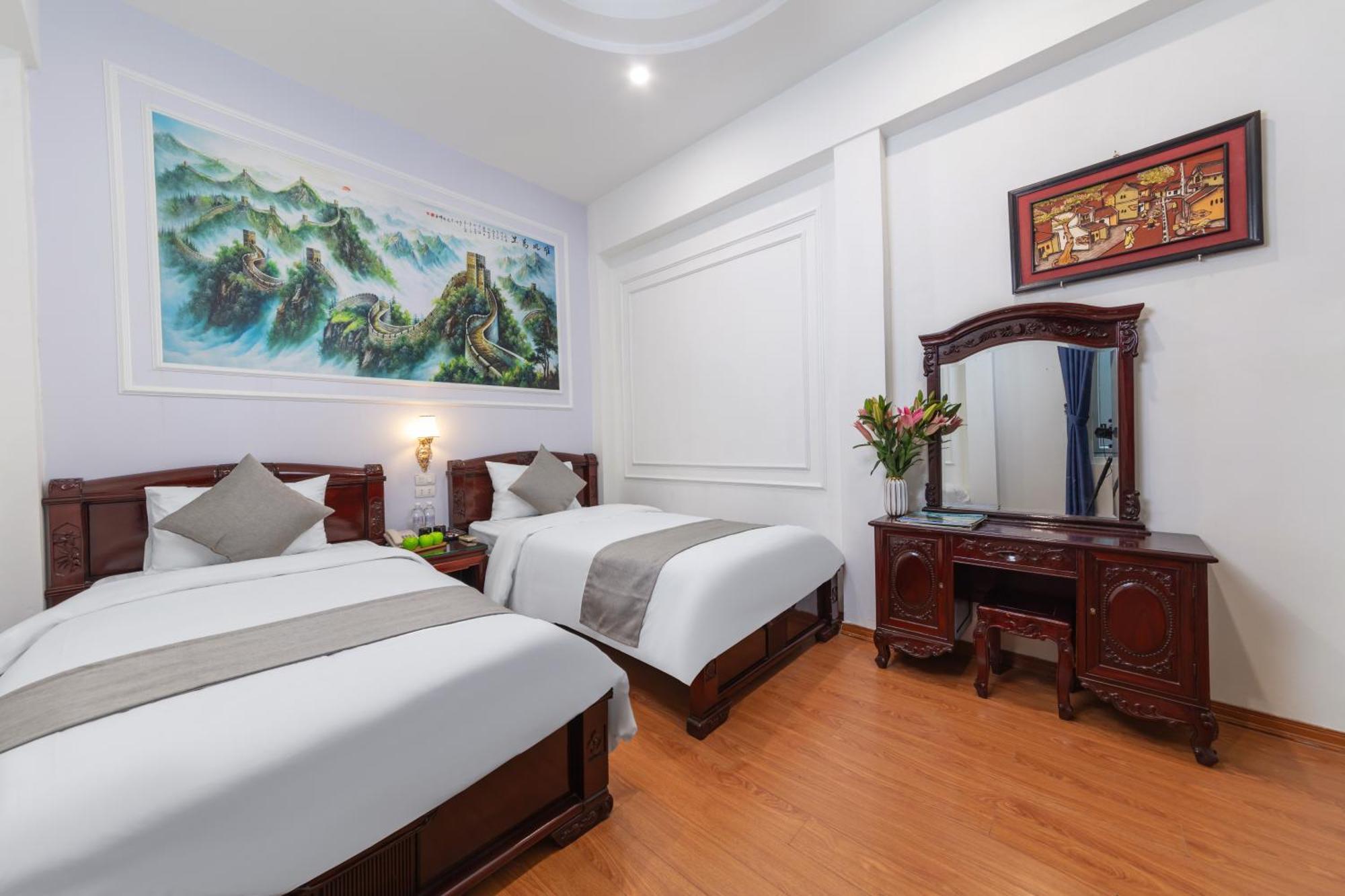 Khách sạn La Lisa